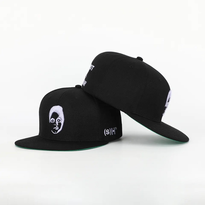 กำหนดเอง 6 แผงสีดำปิดด้านหลัง Flex Fit Gorras หมวกติดตั้ง 3D โลโก้กรีนสีเขียวใต้สะโพก Hop Snapback หมวก